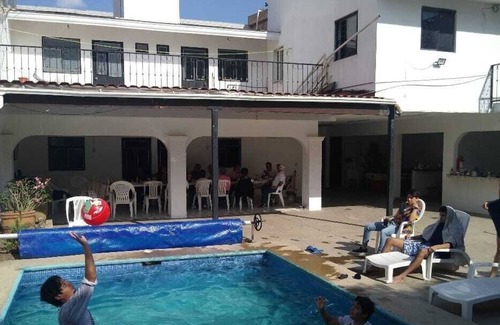 Zapopan Casa | Casa con Alberca a 5 min Estadio Chivas