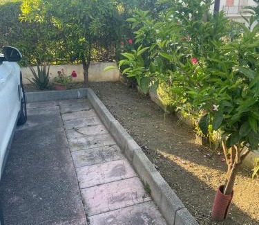 Marina di Vasto Apartamento | Casa con giardino a pochi passi dalla spiaggia