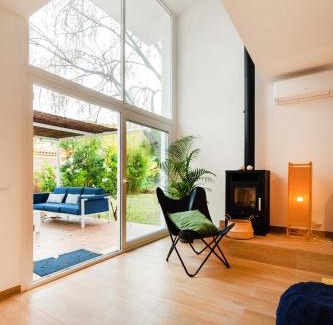 Tamarit Casa | Casa con gran jardín cerca de la playa - BAIX