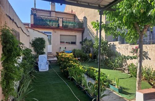 Castrillo de la Vega Casa | Casa con jardín a 5' de Aranda de Duero