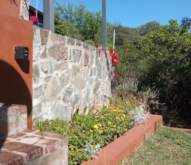 Rio Ceballos Casa | Casa con pileta y quincho en sierras chicas
