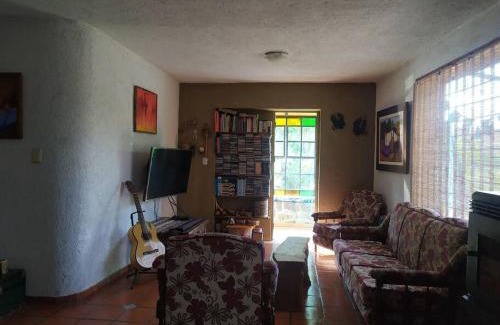 Rio Ceballos Casa | Casa con pileta y quincho en sierras chicas