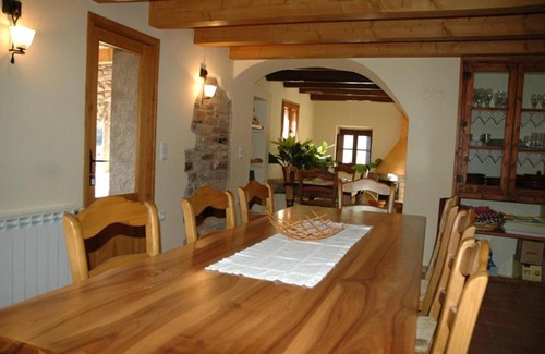 La Baronia de Rialb Casa | Casa con piscina y vistas a montaña - Cal Solsona