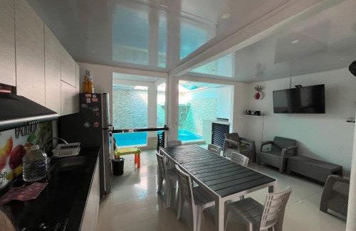 Girardot Casa | Casa con piscina interna para tus vacaciones
