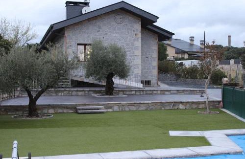 San Lorenzo de El Escorial Casa | Casa con vistas a la Sierra de Guadarrama