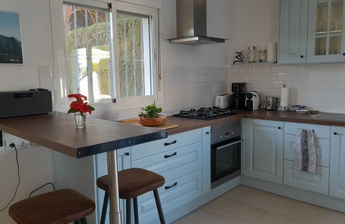 Cabo Roche Casa | Casa Concha, vacation home near the sea with garden and private pool, A/C & WIFI