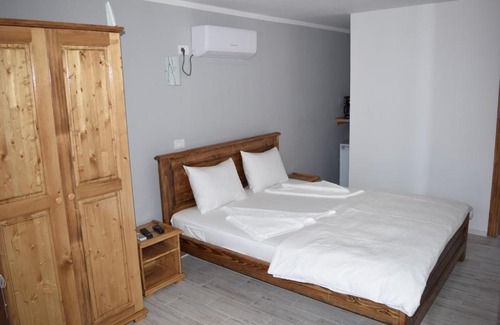 Sfantu Gheorghe Casa | Casa Condrat