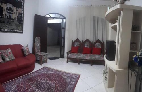 Cibratel II Casa | Casa confortável com 4 suítes para até 20 pessoas.