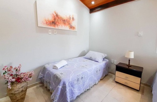 Lavras Apartamento | Casa confortável com churrasqueira em Lavras/MG