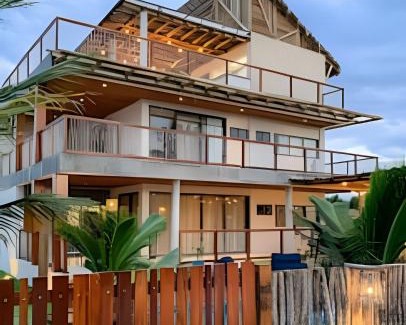 Cajueiro da Praia Casa | Casa confortável com vista mar e piscina