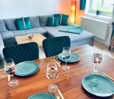 Sudenburg Apartamento | CASA COZY perfect for Groups, Families & Business Travelers