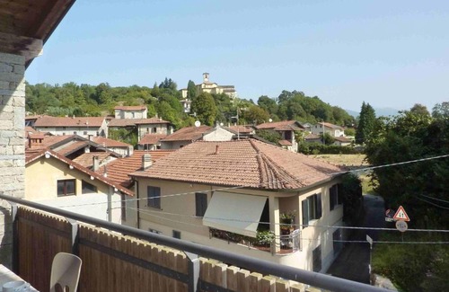 Brezzo di Bedero Apartamento | Casa Crocetta