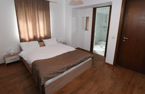 Lunca Mare Casa | Casa cu Scări