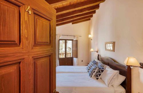 Piedralaves Casa | Casa Cuesta del Reloj