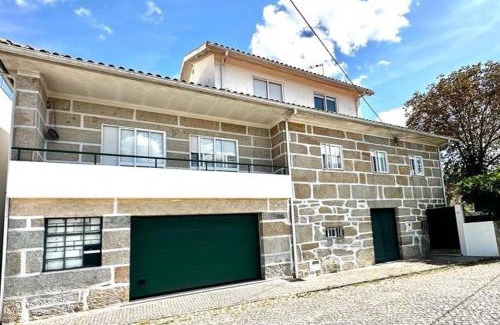 Marco de Canaveses Casa | Casa d'Avó Maria - T5 - Alojamento Rural até 10pax