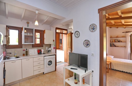 Porto Lagos Cabaña | Casa d'Irene: Γαλήνιο, δροσερό cabaña μεσα στην καταπράσινη φύση της Σκοπέλου