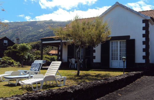 Prainha Chalet De Esquí | Casa da Baía, Prainha de Baixo, Isla Pico