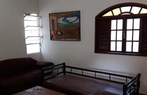 Macae Casa | Casa da cachoeira na beira do Rio Sana