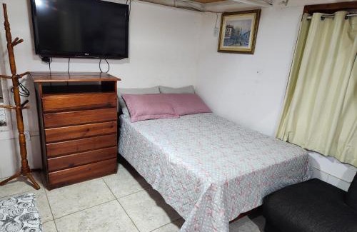 Porto da Roca Casa | Casa da Dinda à 650m da praia de Itaúna