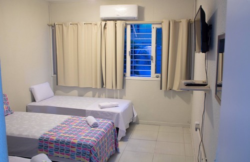 Boa Viagem Cabina | Hostales en Casa da Esquina