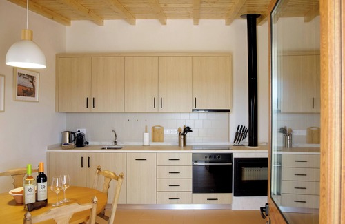 Borba Otro | CASA DA HORTA PEQUENA Refuge of tranquillity. Nature reveals all its beauty.