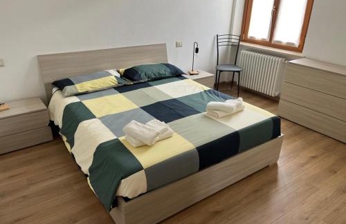 Porto Ceresio Apartamento | Casa da Paolino