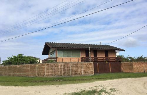 Pontal do Sul Casa | Casa da Pipa, em Pontal de Sul, de frente para o mar