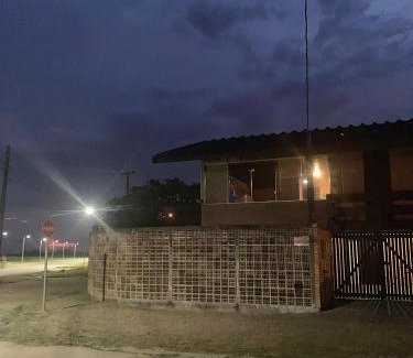 Pontal do Sul Casa | Casa da Pipa, em Pontal de Sul, de frente para o mar