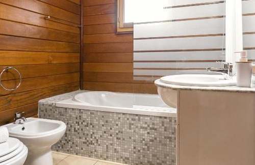 Tremoceira Chalet De Esquí | Casa da Poesia