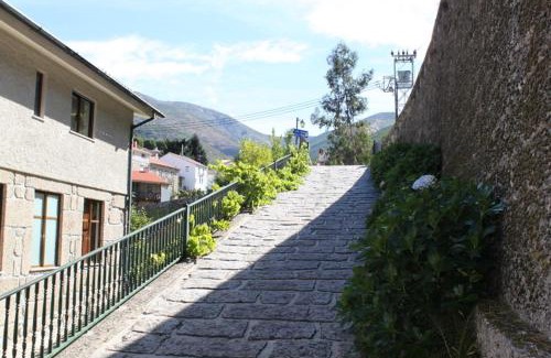 Alvoco da Serra Casa | Casa da Ribeira