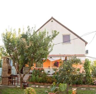Corbu Casa | Casa Dany