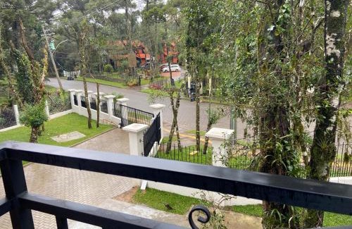 Vila Suzana Casa | Casa das Araucárias