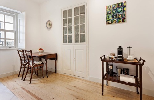 Evora Apartamento | Casa das Arcadas - GARAGE free - Praça de Giraldo - Historic Center