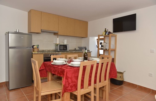 Guilhofrei Casa | Casa das Hortênsias - Quinta dos Novos Canastros