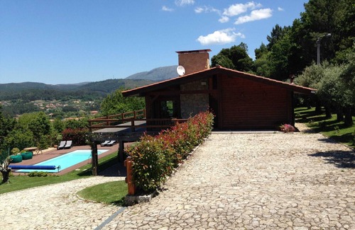 Freixieiro de Soutelo Casa | Casa das Oliveiras - Rustic style villa in an incredible location