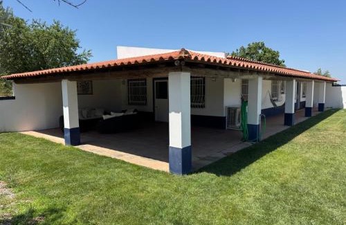 Avis Casa | Casa das Oliveiras