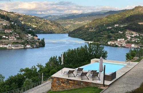 Oliveira do Douro Casa | Casa das Oliveiras the Douro in its splendor