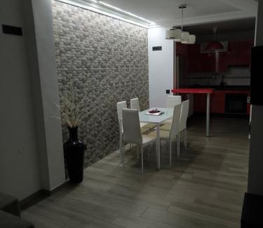 Ronda Casa | Casa Daybru