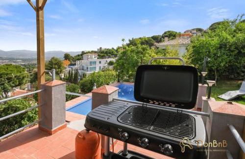 Pinos de Alhaurin Apartamento | Casa de 2 dormitorios con piscina privada y desayuno incluido en Alhaurin