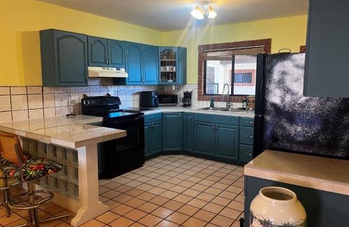 San Felipe Casa | Casa de al lado - 2 bedroom house w/bonus bunkhouse!