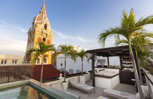 Centro Casa | CASA ALBA 7 HAB 8 BAÑOS MANSION FRENTE CATEDRAL 2 PISCINAS STAFF INCLUIDO