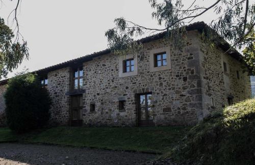 Prado Chalet De Esquí | Casa de Aldea Casina de Rubio
