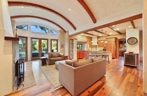 Kenwood Casa | Casa de Azel