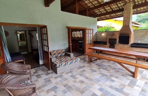 Macae Cabaña | Casa de Campo com Beira rio em Sana