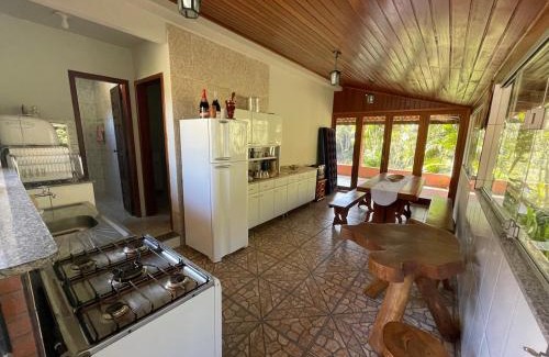 Domingos Martins Apartamento | Casa de Campo com piscina e churrasqueira a 10min do Centro Domingos Martins