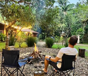 Alto Gasparinho Casa | Casa de campo com cachoeira no quintal