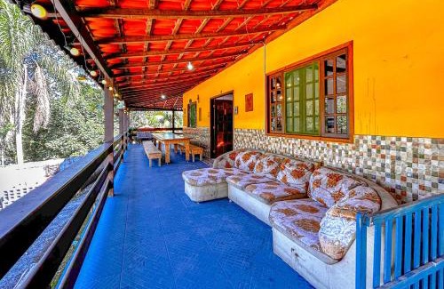 Sao Paulo Casa | Casa de campo com churrasq e piscina em Embura SP