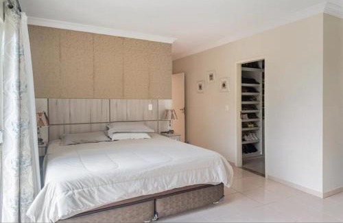 Balsa Nova Casa | Casa de Campo com piscina