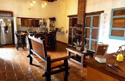 Barichara Casa | Casa de campo en Barichara a 1km del pueblo, ideal para parejas, o familias.