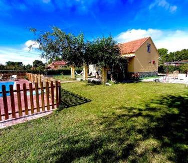 Illana Villa | Casa de campo
